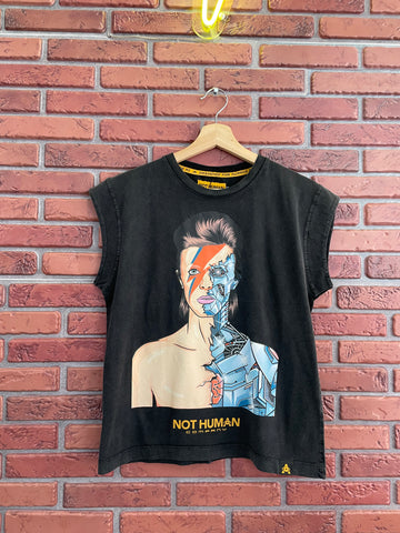CAMISETA NOT HUMAN- BOWIE