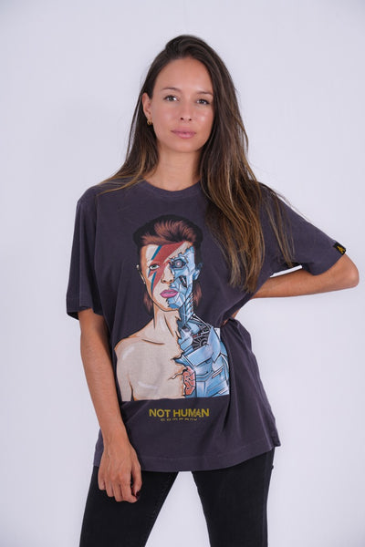 CAMISETA NOT HUMAN- BOWIE